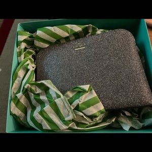 Cute glitter clutch for prom, wedding, or a fun/sexy night out!